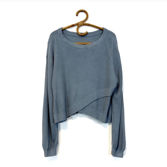 Lululemon | Reversible Crossover Sweater in Chambray Size 10 - Picture 3 of 4